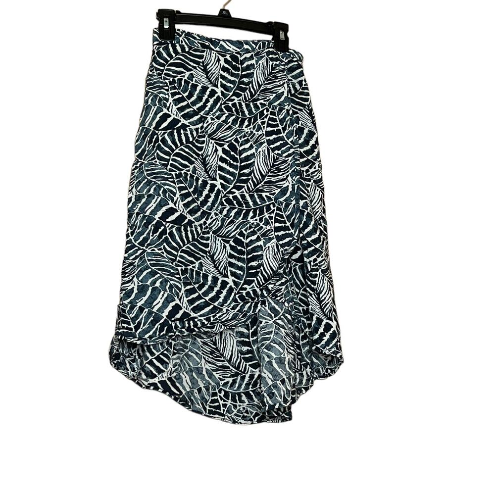 H&M womens wrap front leaves prints skirt high low white navy blue sz xs - Picture 2 of 16